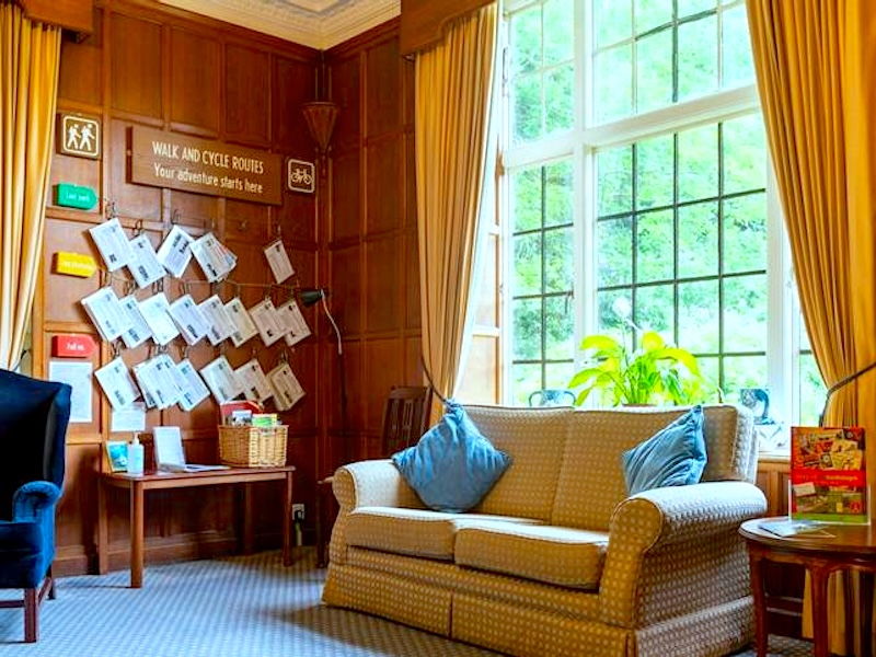 Abingworth Hall - Lounge Abingworth Hall - Lounge